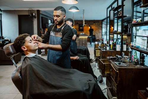 how to become a barber