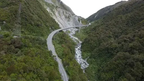 new-zealand-road-trip.webp