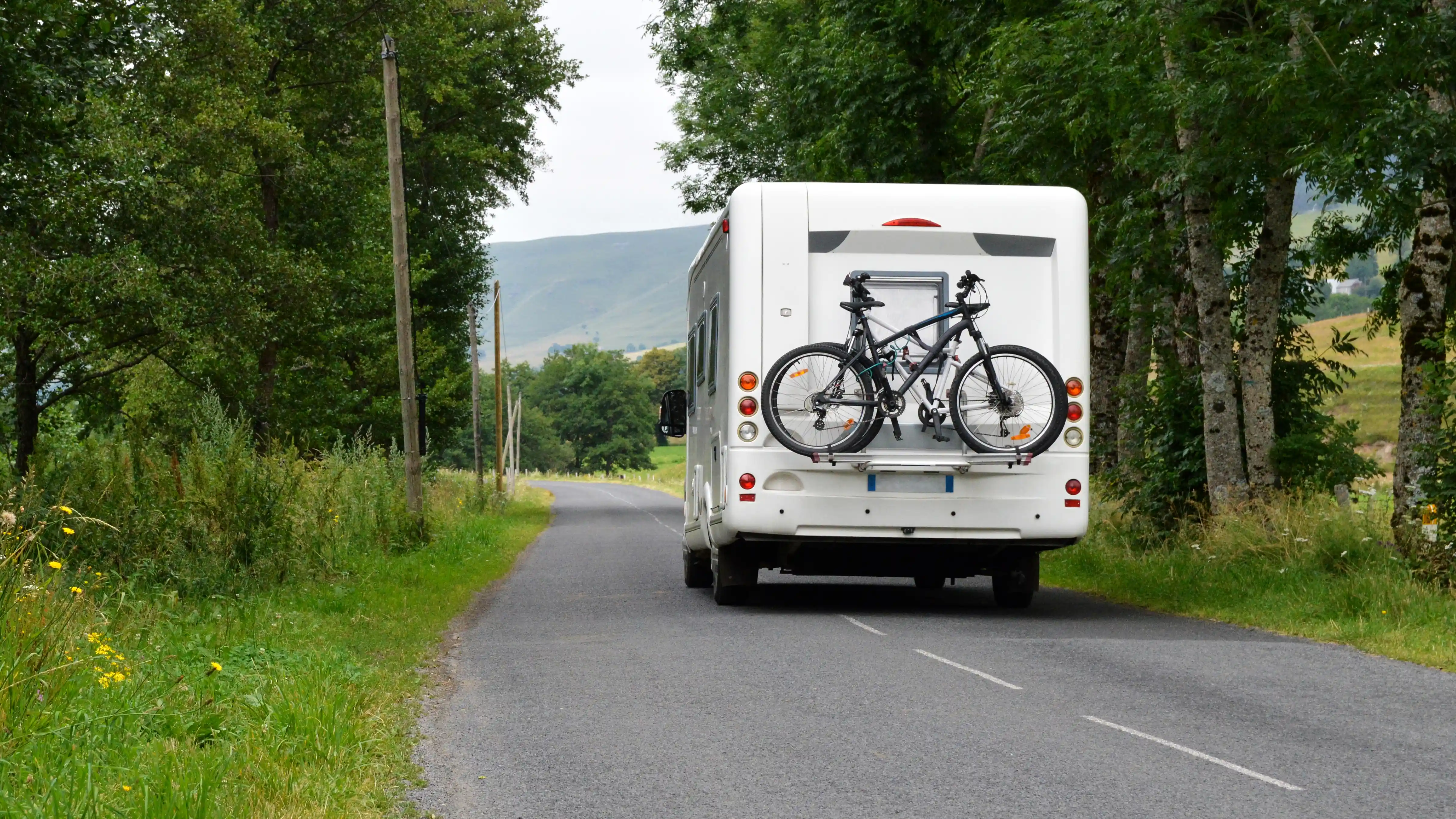 Your guide to eco-safe driving in your motorhome