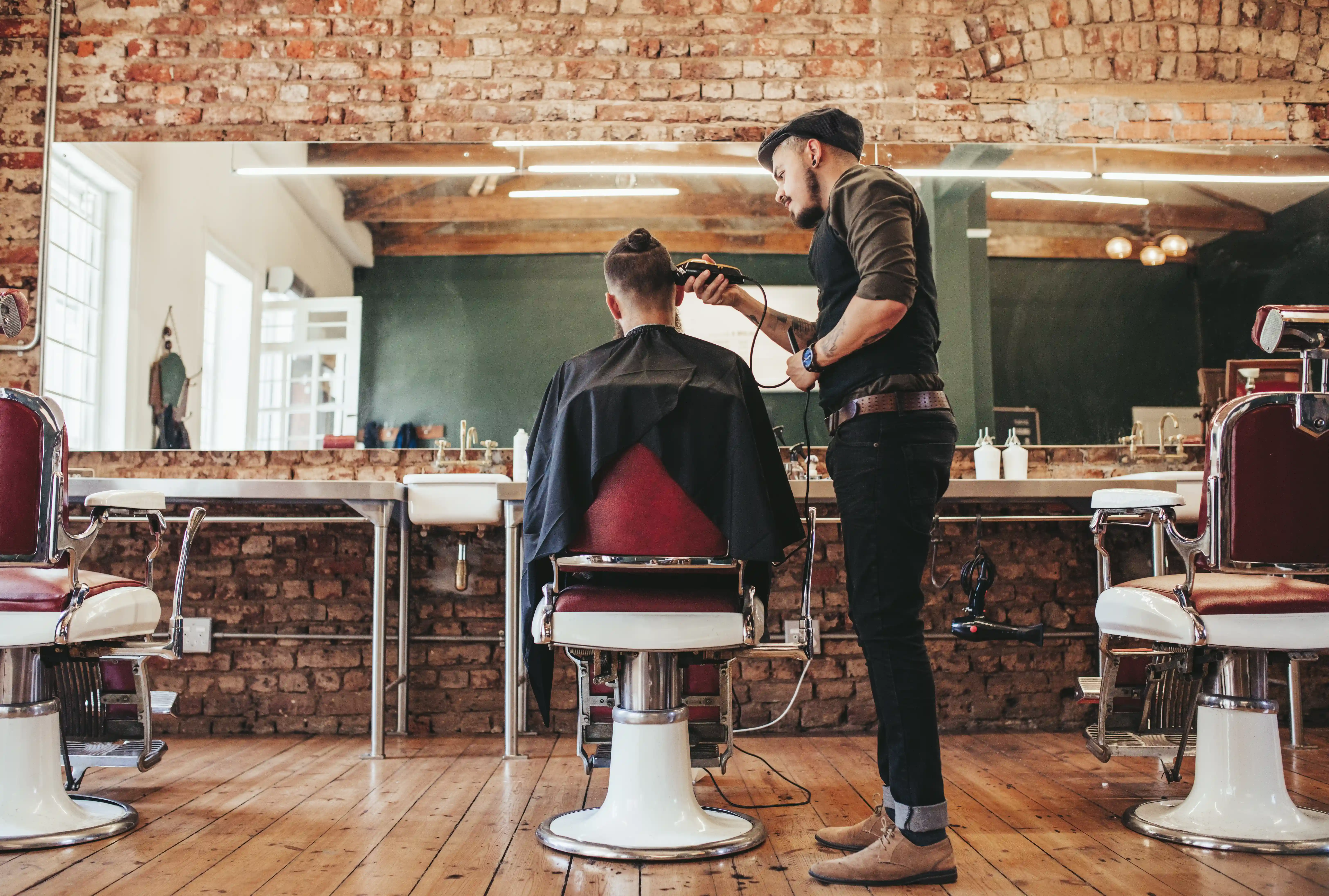 How to become a barber
