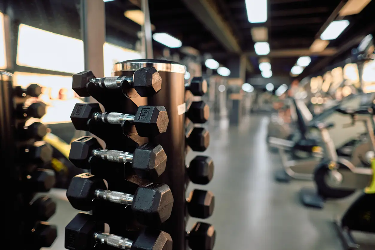gym-dumbells